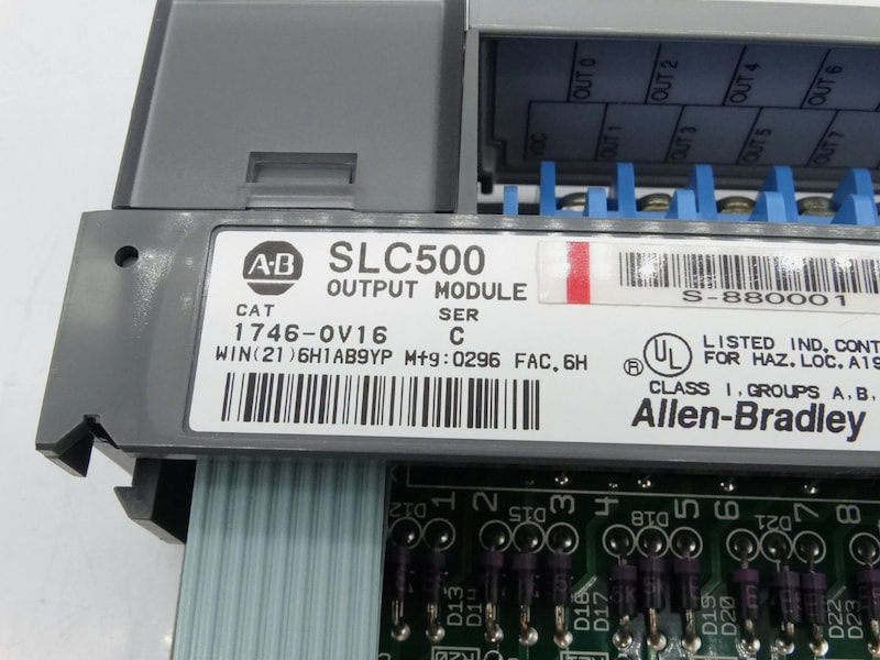 Allen-Bradley 1746-OV16 Allen-Bradley 1746-OV16
