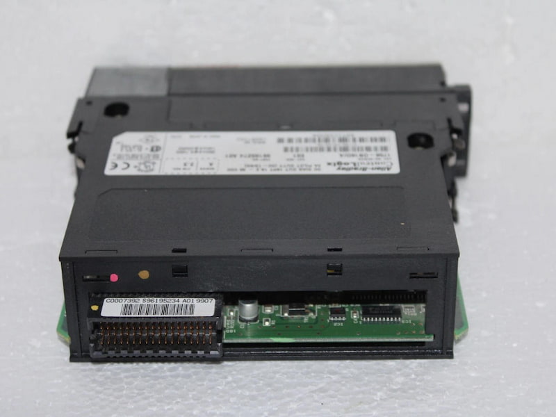 Allen-Bradley 1756-OB16D